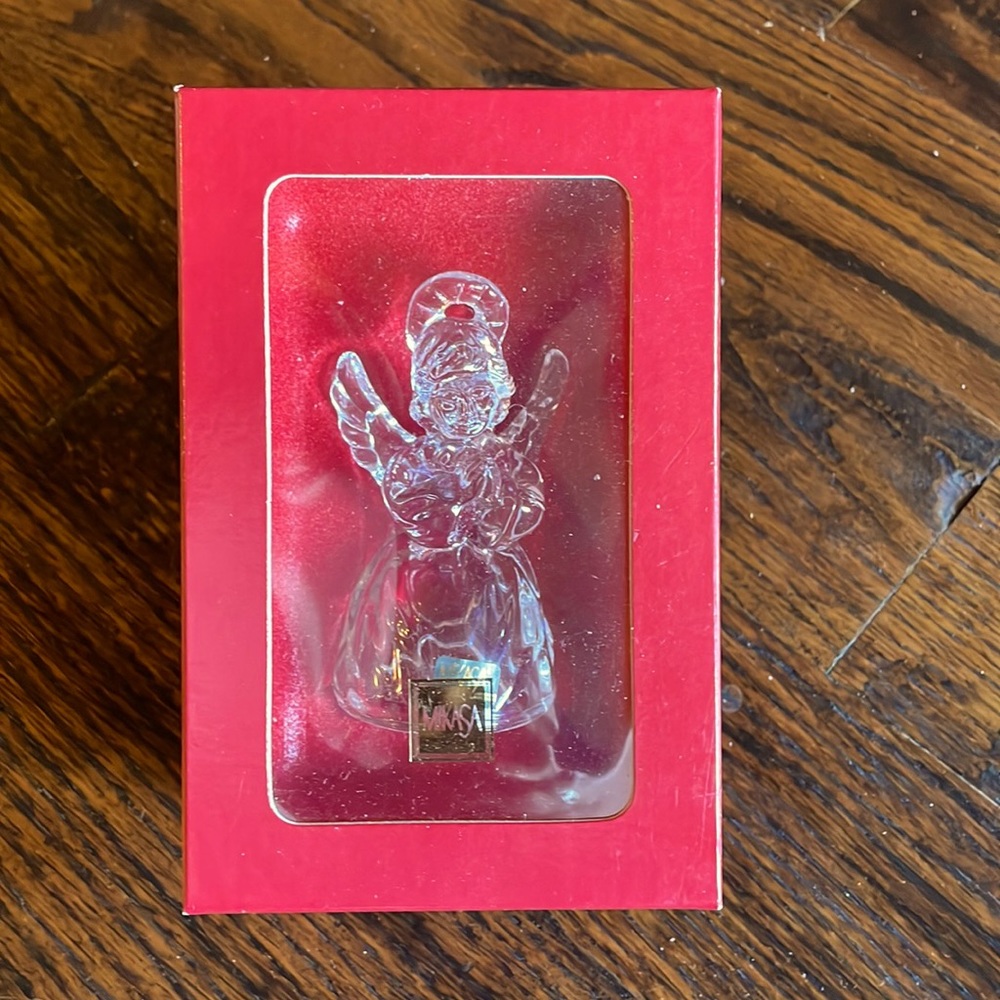 Mikasa Crystal Christmas Praying Angel Ornament Heavenly Music in Original Box